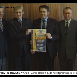 2005 – Cheb: Zimní stadion bude hostit přeshraniční veletrh firem (TV Západ)