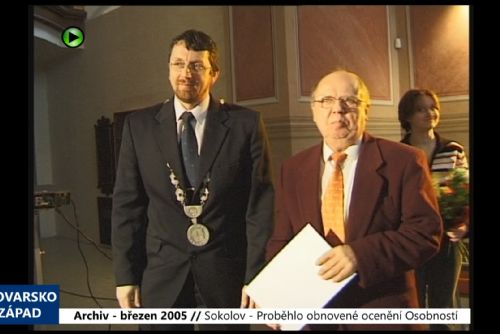 Foto: 2005 – Sokolov: Proběhlo obnovené ocenění Osobností (TV Západ)