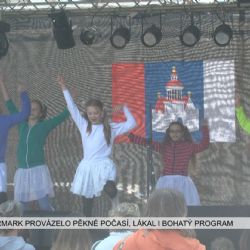 Bochov: Jarmark provázelo pěkné počasí, lákal i bohatý program (TV Západ)