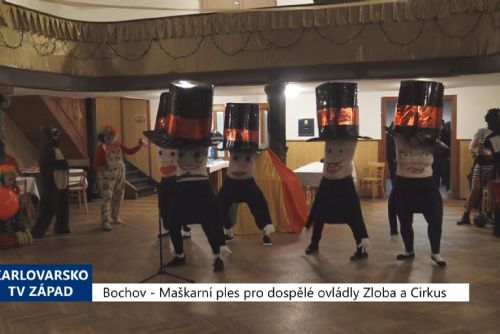 Foto: Bochov: Maškarní ples pro dospělé ovládly Zloba a Cirkus (TV Západ)
