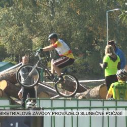 Březová: Biketrialové závody provázelo slunečné počasí (TV Západ)