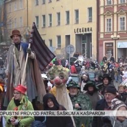 Cheb: Masopustní průvod patřil šaškům a kašparům (TV Západ)