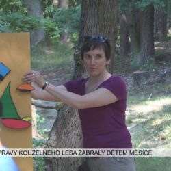 Cheb: Přípravy Kouzelného lesa zabraly dětem měsíce (TV Západ)