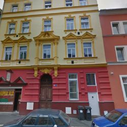 Cheb: Strážníci zabránili rozšíření požáru