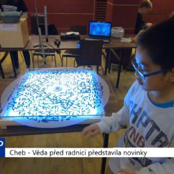 Cheb: Věda před radnicí představila novinky (TV Západ)