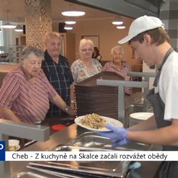 Cheb: Z kuchyně na Skalce začali rozvážet jídlo (TV Západ)