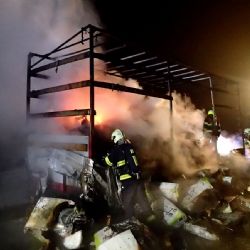 Františkovy Lázně: V kamionu shořely kočárky za miliony