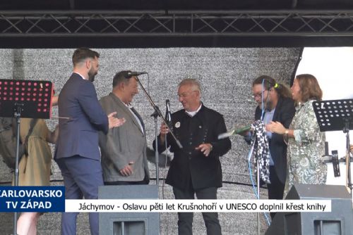 Foto: Jáchymov: Oslavu pěti let Krušnohoří v UNESCO doplnil křest knihy (TV Západ)