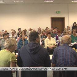 Nové Sedlo: Na setkání se řešila prašnost a zápach z firmy AMT (TV Západ)