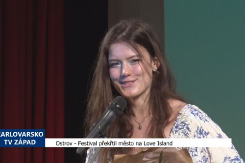 Foto: Ostrov: Festival překřtil město na Love Island (TV Západ)