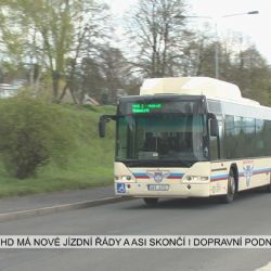 Ostrov: MHD má nové jízdní řády a asi skončí i Dopravní podnik (TV Západ)