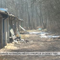 Sokolov: Garáže na Ranžíru město vykupuje za deset tisíc korun (TV Západ)