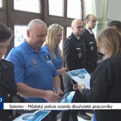 Sokolov: Městská policie ocenila dlouholeté pracovníky (TV Západ)
