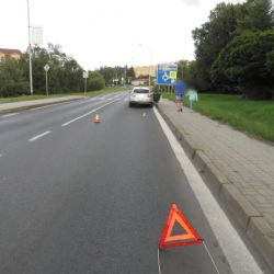 Sokolov: Policie hledá svědky nehody. Řidič ujel