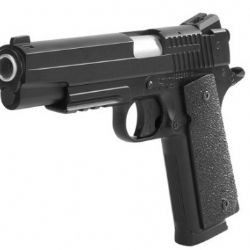 Sokolov: Vyhrožoval se zbraní v ruce