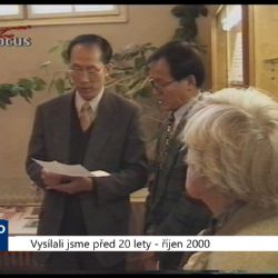 2000 – Cheb: Knihovna zve na netradiční výstavu (TV Západ)