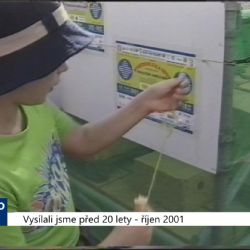 2001 – Cheb: Na akci Týden knihoven se vázaly provázky (TV Západ)