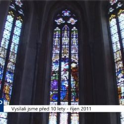 2011 – Cheb: Vitráže zobrazí svatbu krále Václava II. v Chebu (4492) (TV Západ)