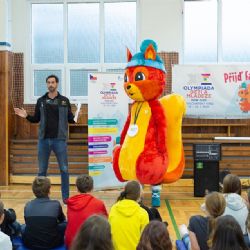 Ambasadory zimní olympiády dětí a mládeže jsou známé sportovní osobnosti našeho kraje