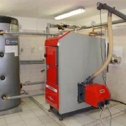 Horní Paseky: Město Aš v obci modernizuje bytové domy