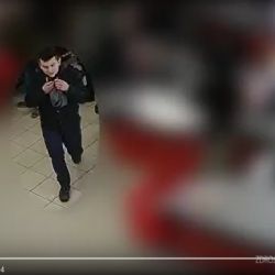 Aš: Policisté pátrají po muži z videozáznamu