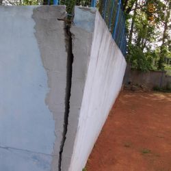 Aš: Tenisové kurty čeká oprava opěrných zdí