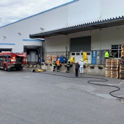 Aš: Únik čpavku řešilo šest jednotek hasičů