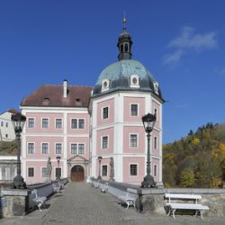 Bečov: Na zámek zdarma za jedničku z vlastivědy nebo dějepisu