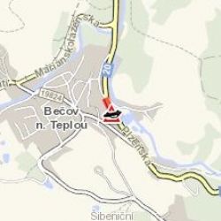 Bečov nad Teplou: V Plzeňské ulici havarovalo nákladní vozidlo