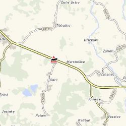 Bochov: Střet osobního vozidla s motocyklem