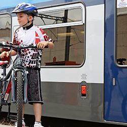 České dráhy letos navýšily počet vlaků s přepravou kol o 150 spojů