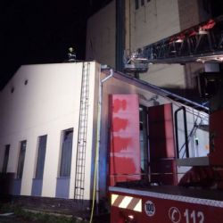 Cheb: Čtyři jednotky hasičů likvidovaly požár kotelny