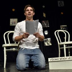 Cheb: Divadelní představení pod širou oblohou 