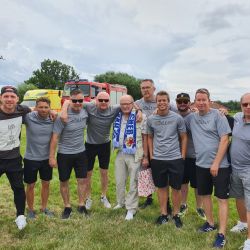 Cheb: FK Hvězda děkovala panu Kropáčkovi