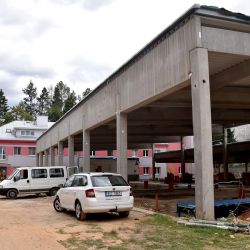 Cheb: Hasiči se příští rok dočkají nových garáží 