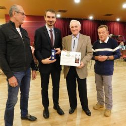 Cheb: Město je držitelem Pamětní medaile Českého svazu letectví