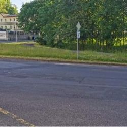 Cheb: Město zajišťuje sekání trávy podle kapacitních možností