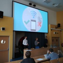 Cheb: Na gymnáziu proběhlo krajské kolo Prezentiády