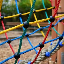 Cheb: Od dnešního dne jsou opět v provozu dětská hřiště