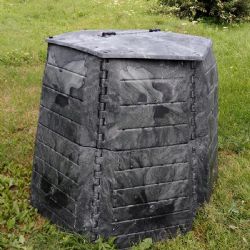 Cheb: Od pondělí budou k dispozici kompostéry