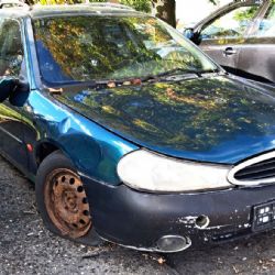 Cheb: Odstavená vozidla nezpůsobilá k provozu budou odtažena