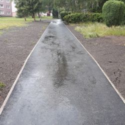 Cheb: Oprava chodníku byla dokončena