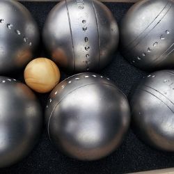 Cheb: Pétanque má ve městě již tradici