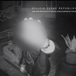 Cheb: Při pokusu odcizit bezpečnostní kamery byl jimi natočen 