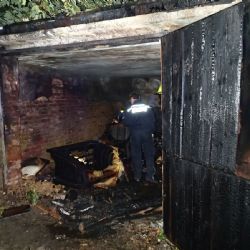 Cheb: Při požáru garáže zemřeli dva lidé