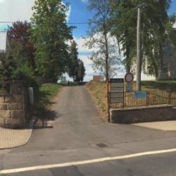 Cheb: Rekonstrukce příjezdové cesty k zubnímu středisku