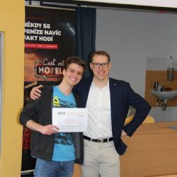 Cheb: Studenti gymnázia bodovali v jazykových soutěžích