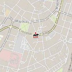 Cheb: V Evropské ulici došlo ke střetu dvou vozidel