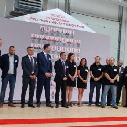 Cheb: V průmyslovém parku byl slavnostně otevřen závod společnosti Deufol