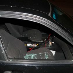 Cheb: Vykrádal zaparkovaná vozidla